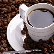 patru cesti de cafea pe zi pot duce la moartea prematura