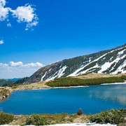 lacul lala mare cel mai mare lac glaciar din muntii rodnei