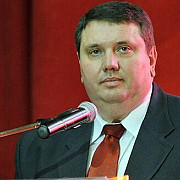 presedintele suspendat al consiliului judetean mehedinti adrian duicu ramane in arest
