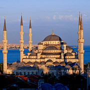 destinatia turistica preferata in 2014 nu mai este paris ci istanbul