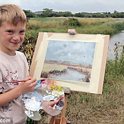 micul monet un copil de 11 ani uimeste lumea cu picturile sale video