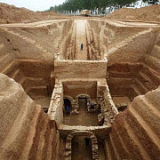 peste 100 de morminte din dinastia han descoperite in china