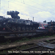 tancuri si transportoare surprinse in gara de sud din ploiesti