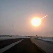 un asteroid de 24 de ori mai mare decat cel care a explodat la celiabinsk are aceeasi traiectorie