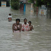 tragedie in haiti noua morti si mii de sinistrati in urma inundatiilor provocate de ploile torentiale