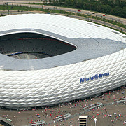 bayern munchen si-a achitat stadionul cu 16 ani in avans