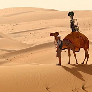 desert fotografiat de google cu ajutorul unei camile