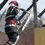 pompierii prahoveni avertizeaza asupra pericolelor reprezentate de sistemele improvizate de incalzire