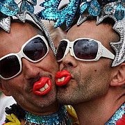 ucrainenii nu umbla cu jumatati de masura o reuniune a homosexualilor a fost imprastiata la odesa