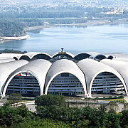 coreea de nord cel mai mare stadion din lume va fi redeschis