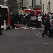 atentat terorist in centrul parisuluicel putin 12 persoane au fost ucise in redactia ziarului charlie hebdo