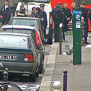 cinci ostatici mortipatru grav raniti in asaltul asupra magazinului din paris video