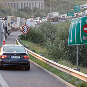atentie autostrada soarelui e blocata din cauza unui accident