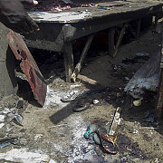 20 de morti si 50 de raniti intr-un atac sinucigas comis de o copila kamikaze
