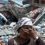 nepal zguduit de replici dupa cutremurul devastator din aprilie