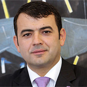 oficial premierul republicii moldova nu are diploma de bacalaureat