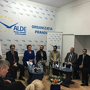 alde a prezentat candidatii la primariile de orase din prahova