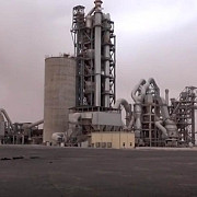 statul islamic a inceput sa elibereze ostaticii de la fabrica de ciment