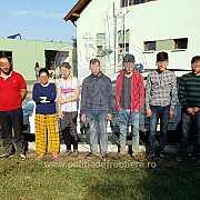 timis 24 de turci intre care 11 copii descoperiti in timp ce incercau sa intre ilegal in tara