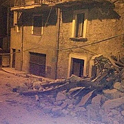 mae despre situatia cetatenilor romani in urma seismului din italia