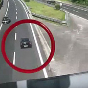 video atentie cretin la volan un individ cu cetatenie romana a circulat 15 km pe contrasens pe autostrada