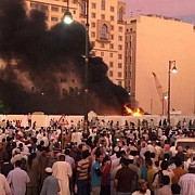 arabia saudita trei morti dupa ce un atacator sinucigas s-a detonat in apropierea moscheii principale din medina