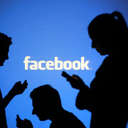 profitul facebook s-a triplat