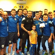 banii stansi de fani pentru jucatorii petrolului au fost donati familiei letcan