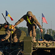 statele unite vor spori prezenta militara in estul europei conform planurilor elaborate deja indiferent de parerea lui trump