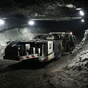 zece mineri sunt dati disparuti intr-o mina de cupru dupa producerea unui cutremur