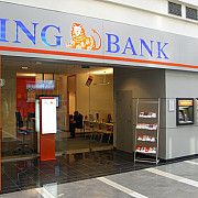 clientii ing bank pot face din nou plati si retrage bani de la bancomate