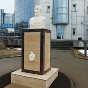 bustul lui cuza donat de uniunea elena ploiestiului va fi dezvelit de ziua unirii principatelor romane