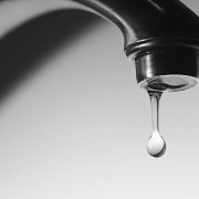 consumul de apa de la robinet interzis in scolile din ploiesti