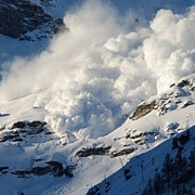risc crescut de avalansa in majoritatea masivelor montane