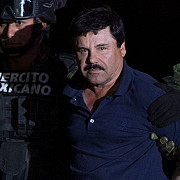 mexicanii pot castiga la loterie o casa din care a evadat el chapo
