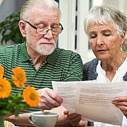 pensionarii victime ale unei noi metode de inselaciune