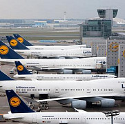 atentionare mae greva pe aeroporturile din germania aproape 1000 de zboruri anulate