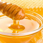 cum sa deosebesti mierea naturala de cea falsificata