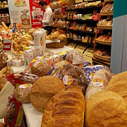 magazinele care vand paine si produse de patiserie dar si restaurantele vor fi obligate sa informeze asupra produselor obtinute prin decongelare