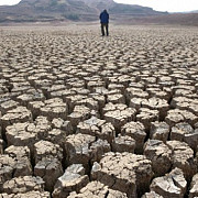 restrictii la consumul de apa in 60 de regiuni din franta din cauza secetei