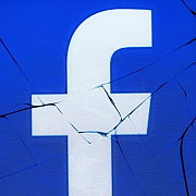 facebook whatsapp si instagram indisponibile in mai multe zone din lume reactia celor de la facebook