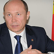 guvernul valeriu strelet a primit votul de incredere al parlamentului republicii moldova