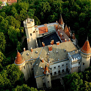 castelul karolyi din carei reintrodus in circuitul turistic