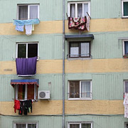 amenda pentru rufele intinse in balcon