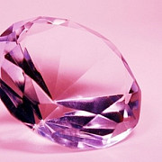 preturi record la vanzarea anuala de diamante roz