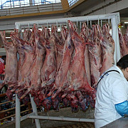 dsv prahova a incinerat peste 8000 de tone de carne stricata de pe piata