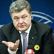 porosenko este milionar in euro presedintele ucrainei isi doneaza salariul