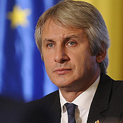 eugen teodorovici va fi ministru al finantelor marius nica preia ministerul fondurilor europene