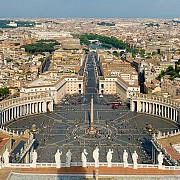 vaticanul va incepe sa utilizeze domeniul de internet catholic
