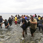 migranti salvati din apele mediteranei de politistii romani de frontiera
